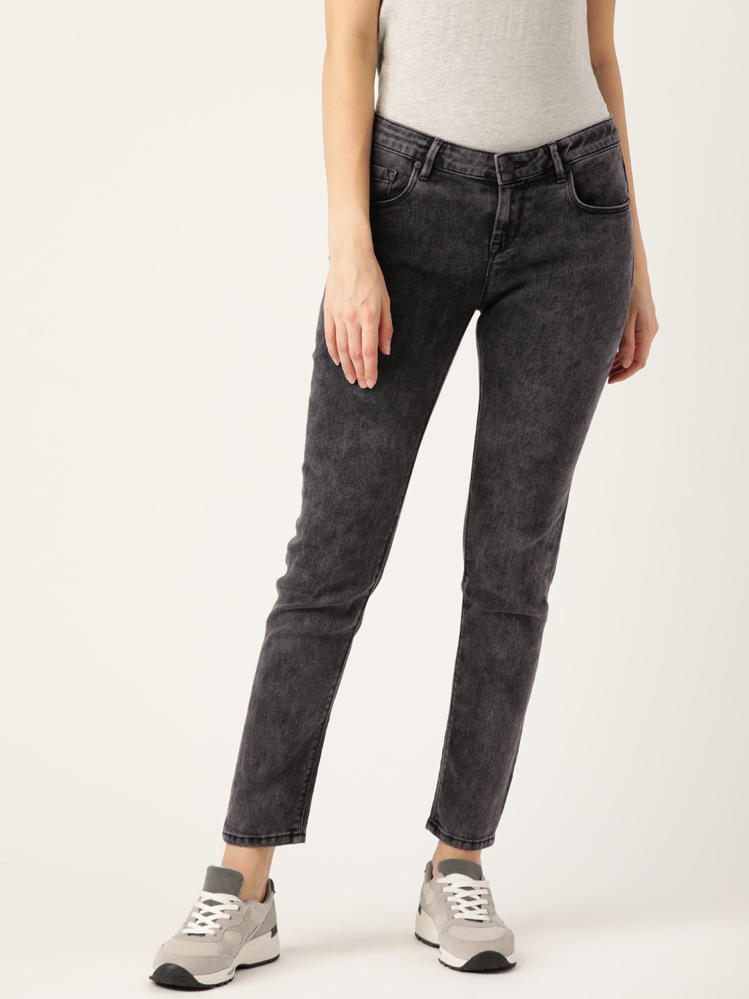 

Moda Rapido Women Charcoal Solid Stretchable Jeans