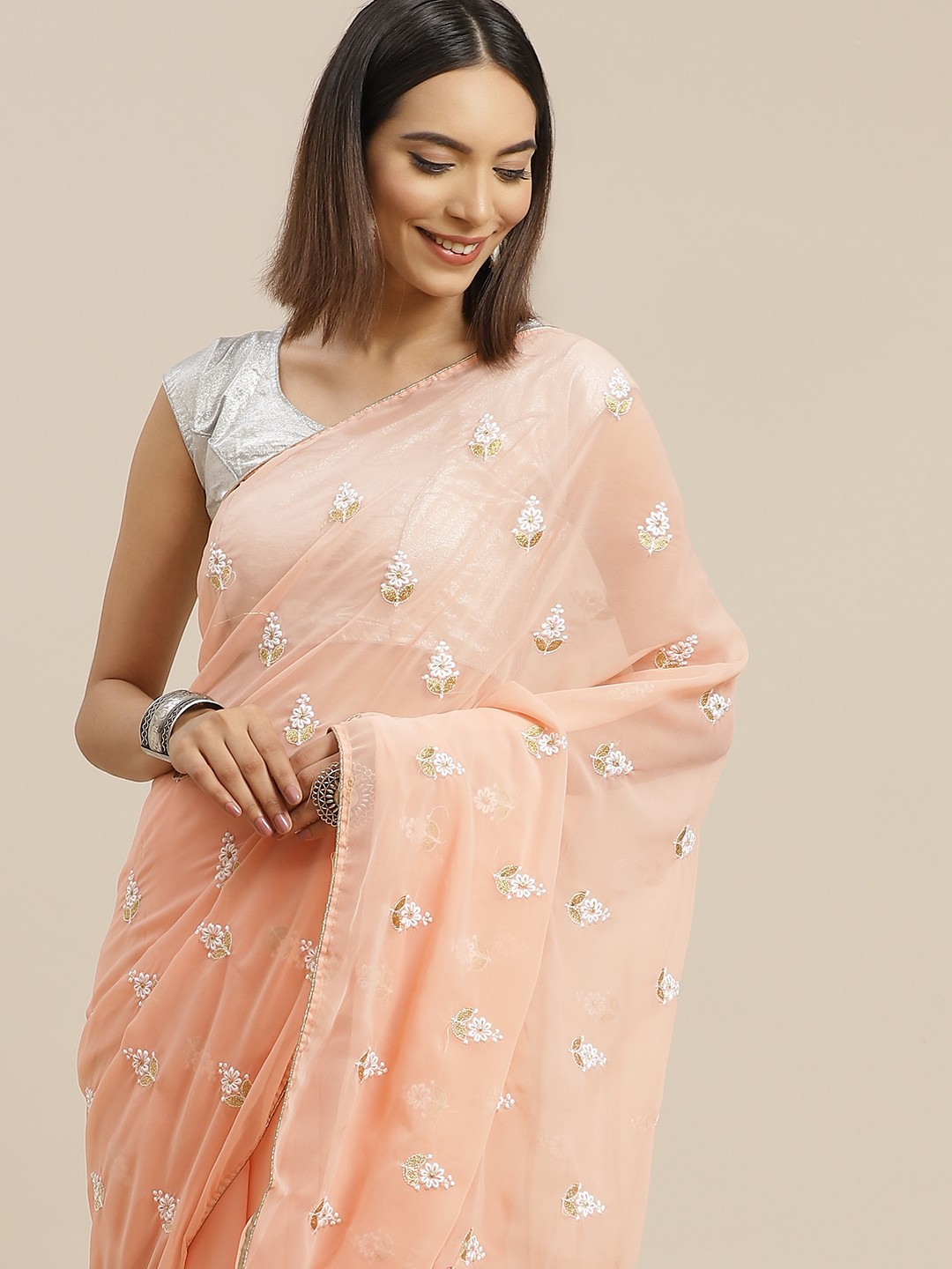 

Anouk Peach-Coloured & White Embroidered Ethnic Motifs Saree