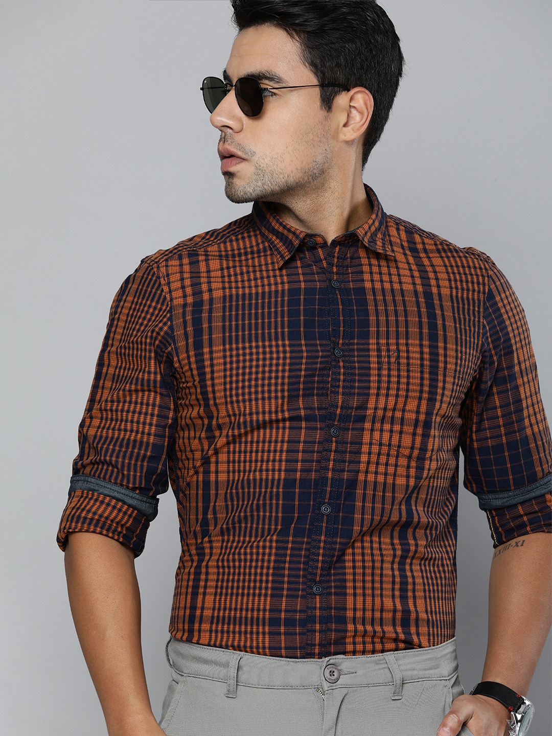 

Indian Terrain Men Brown & Black Chiseled Slim Fit Checked Semi-Formal Shirt