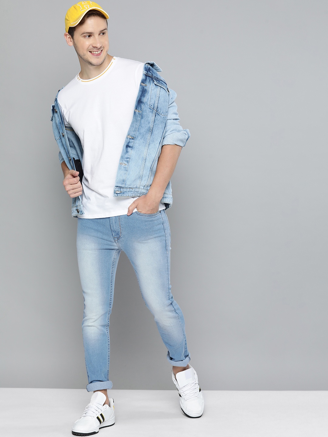 

HERE&NOW Men Blue Skinny Fit Heavy Fade Mid-Rise Stretchable Jeans