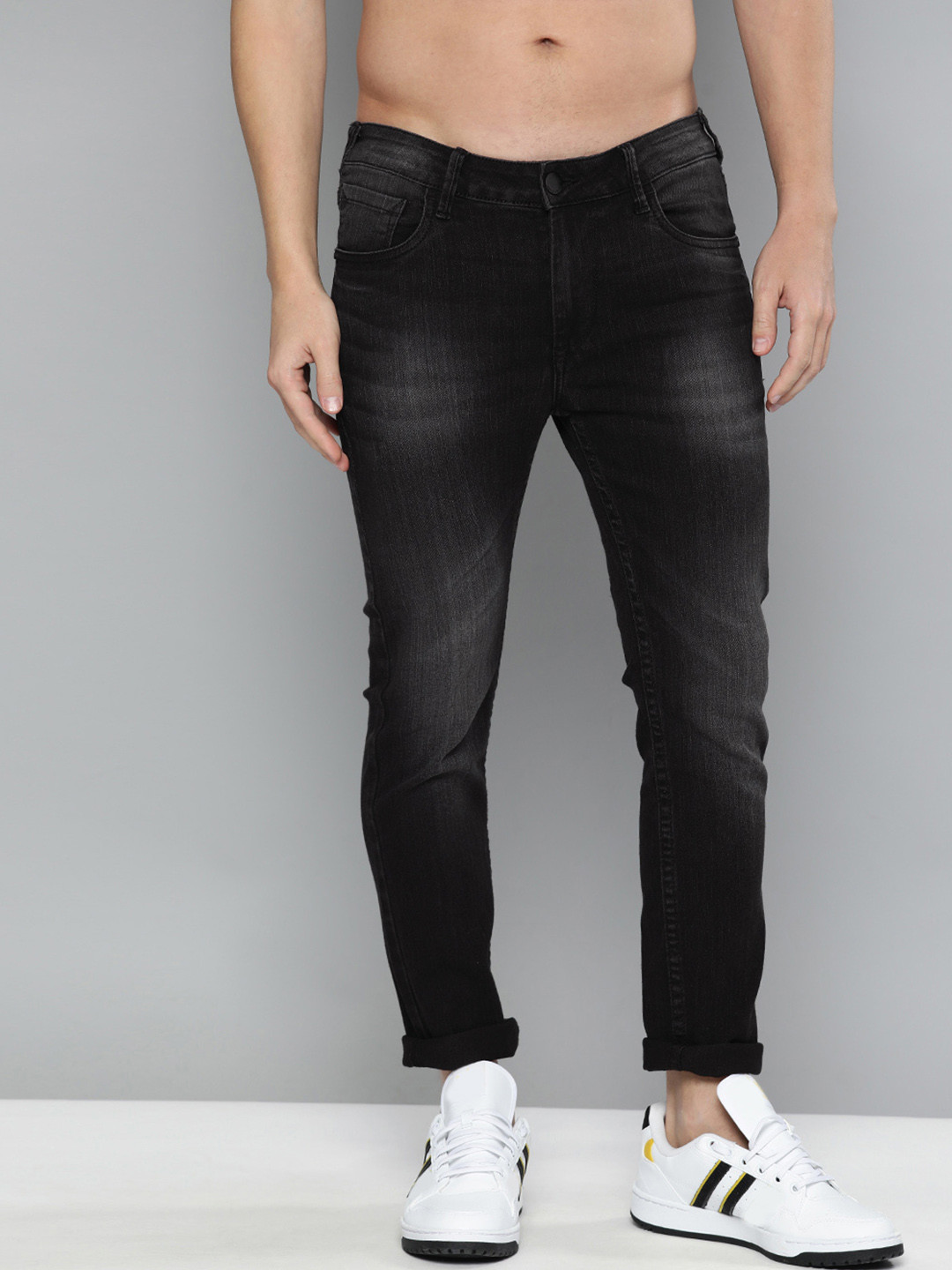 

HERE&NOW Men Black Skinny Fit Light Fade Mid-Rise Stretchable Jeans