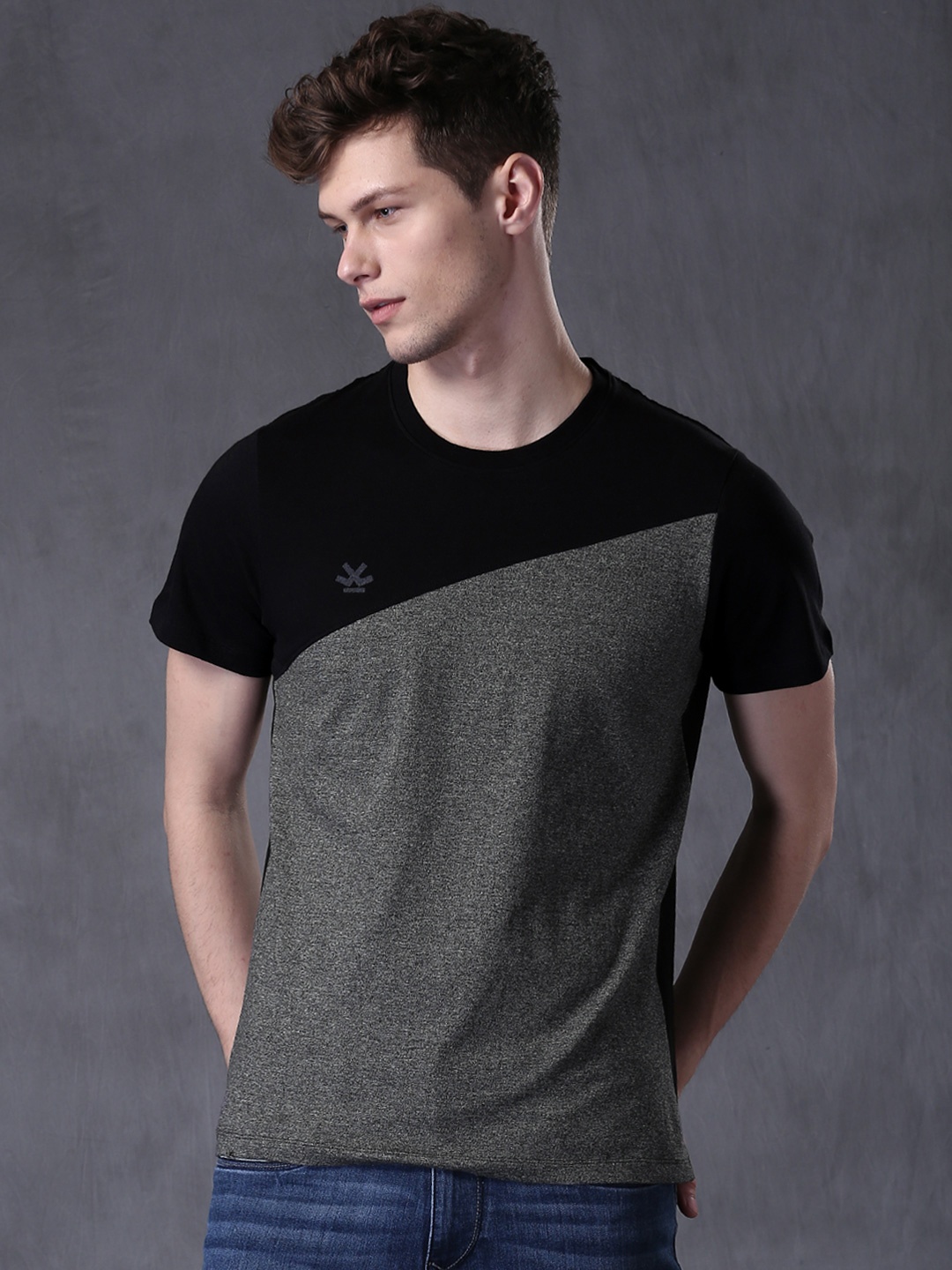 

WROGN Men Grey Melange Black Colour Blocked Round Neck Pure Cotton T-shirt