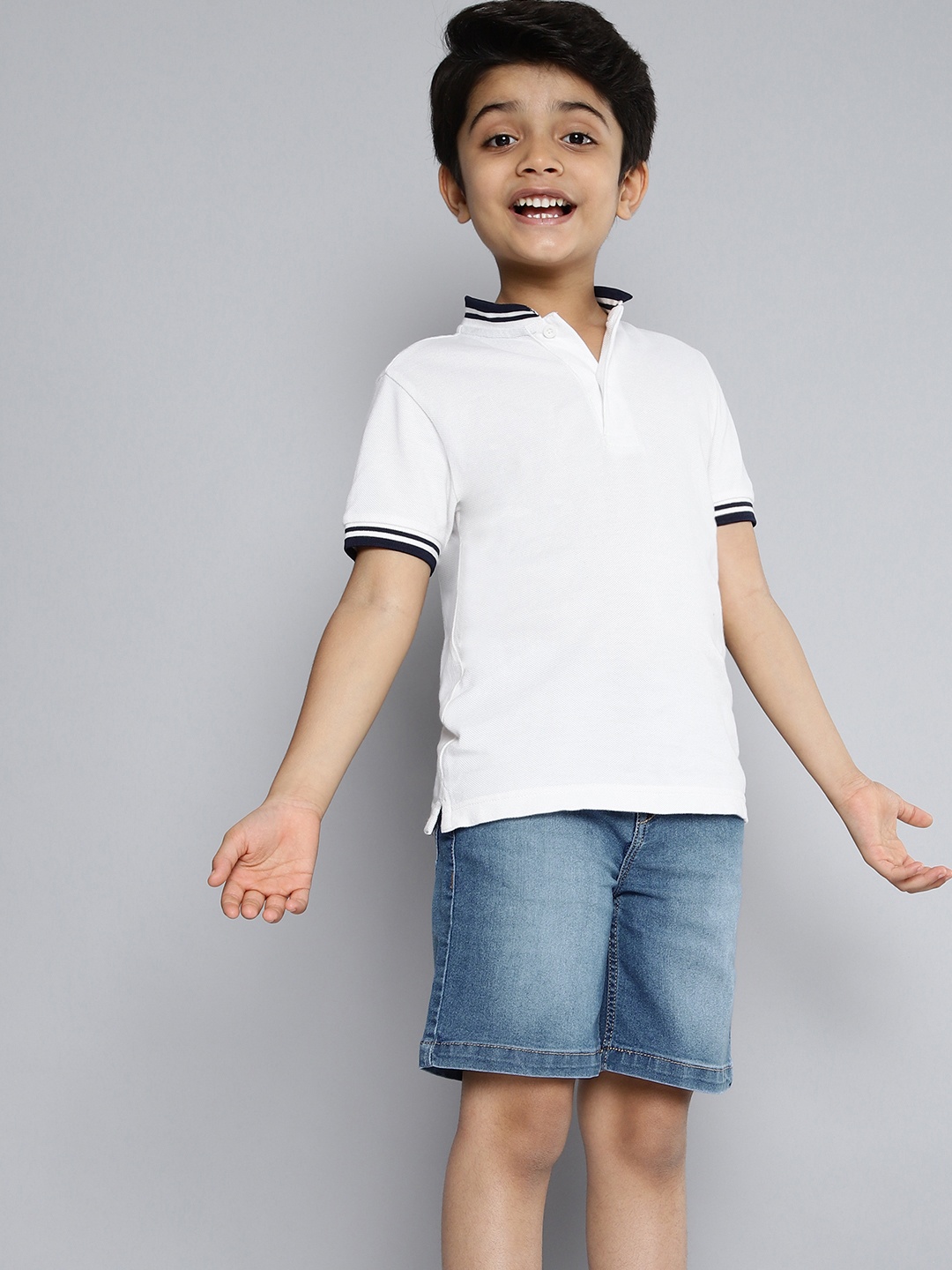 

HERE&NOW Boys Blue Washed Mid-Rise Denim Shorts