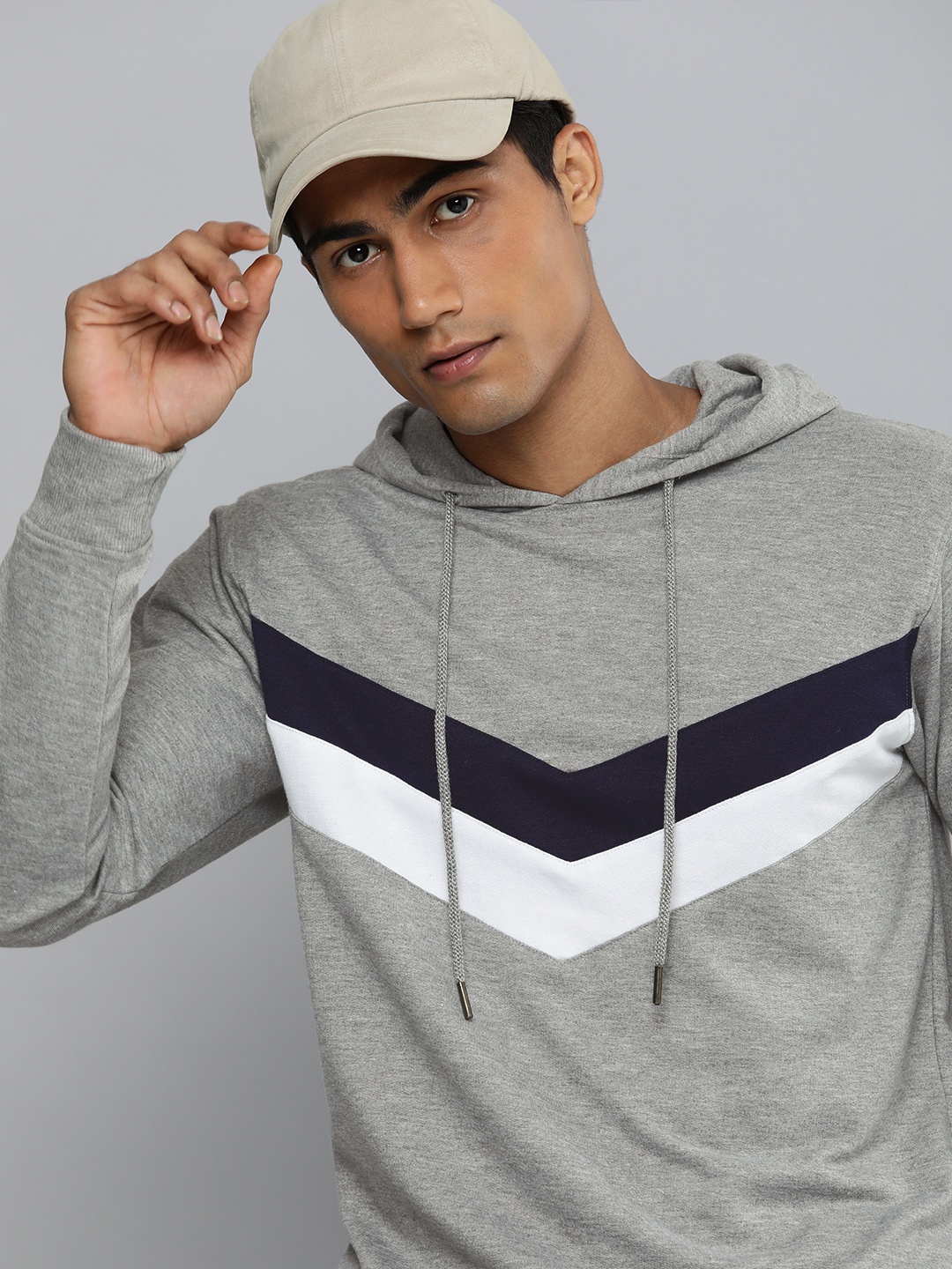 

Harvard Men Grey Melange & Black Striped Hooded Sweatshirt