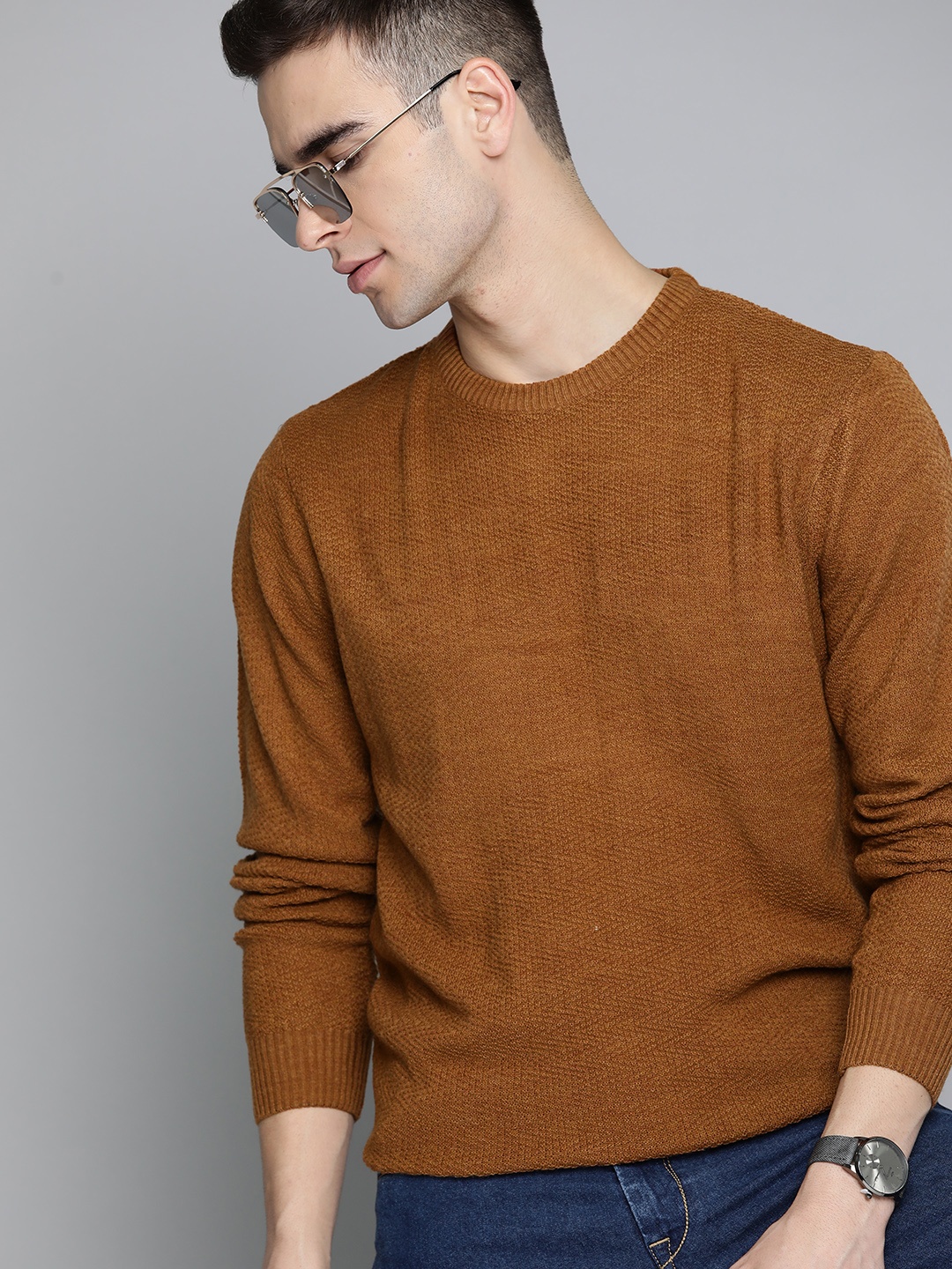 

Harvard Men Brown Chevron Pattern Pullover