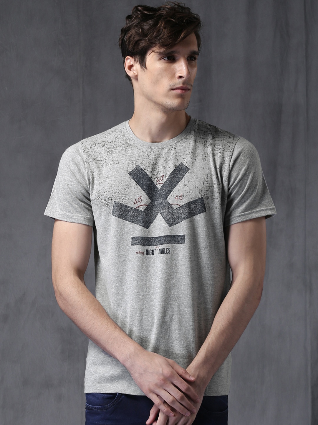 

WROGN Men Grey Printed Slim Fit Pure Cotton T-shirt