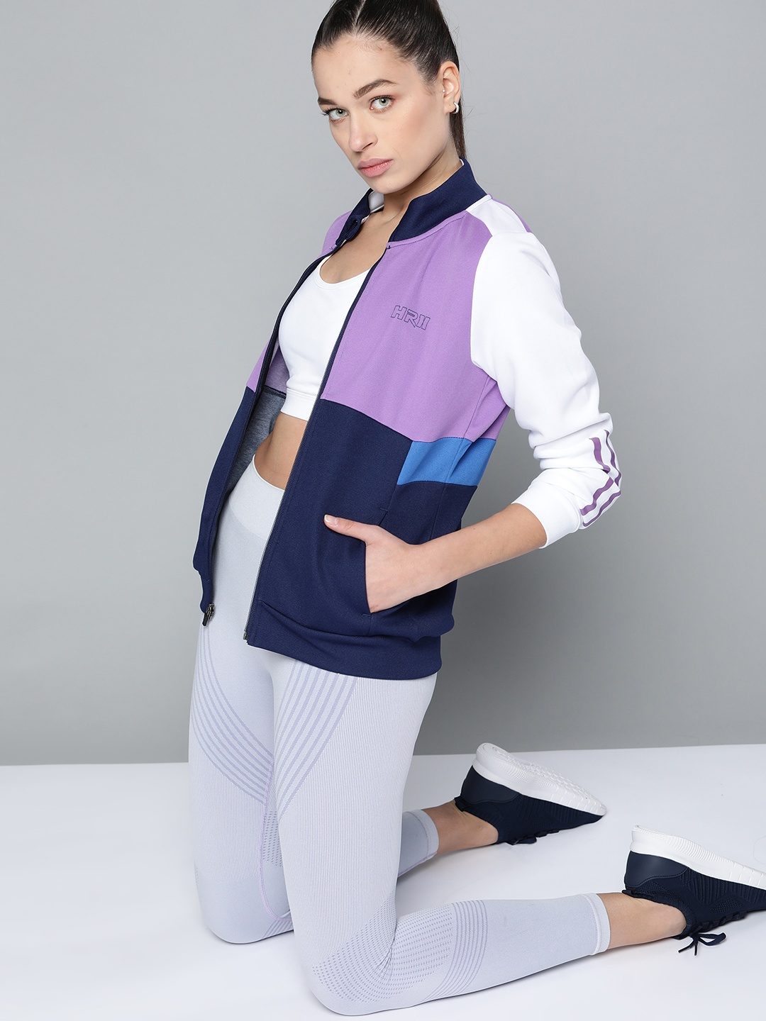 

HRX By Hrithik Roshan Lifestyle Women Medieval Blue Rapid-Dry Colourblock Sweatshirt, Navy blue
