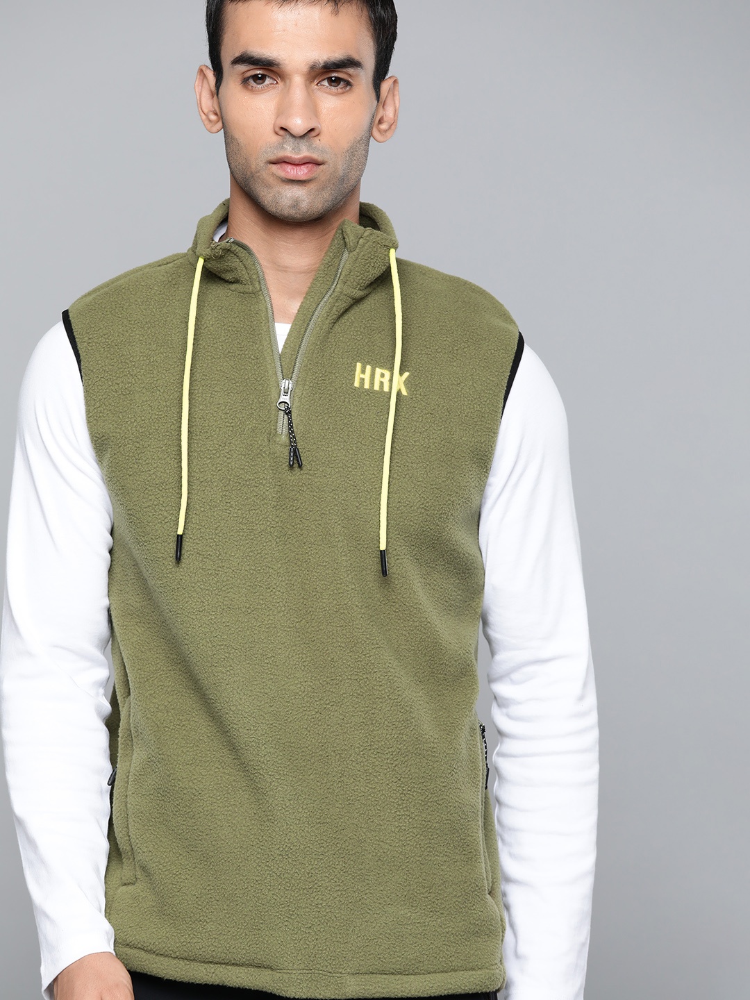 

HRX By Hrithik Roshan Outdoor Men Winter Moss Rapid-Dry Sweatshirt, Olive