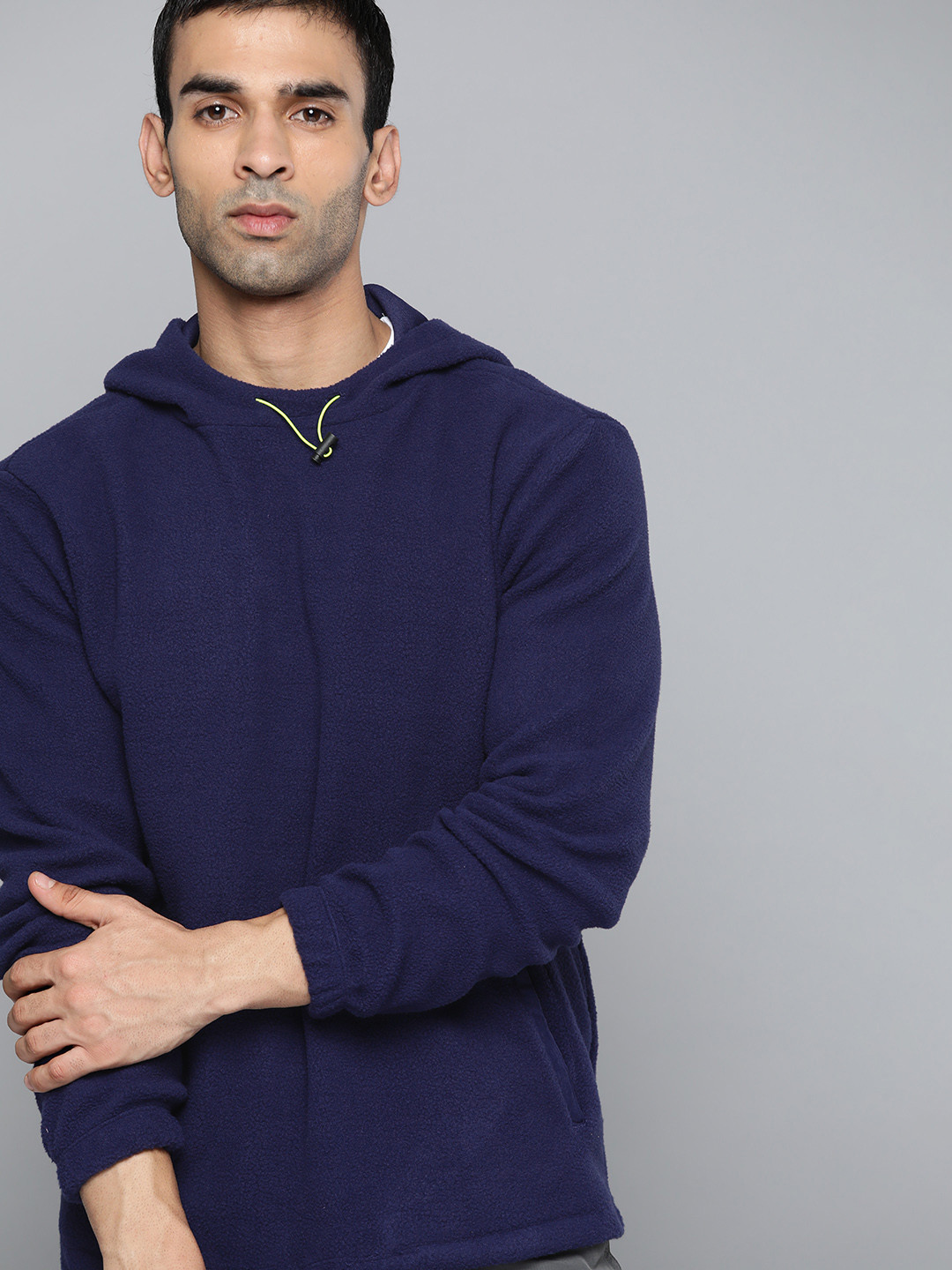 

HRX By Hrithik Roshan Outdoor Men Medieval Blue Rapid-Dry Typography Sweatshirt, Navy blue