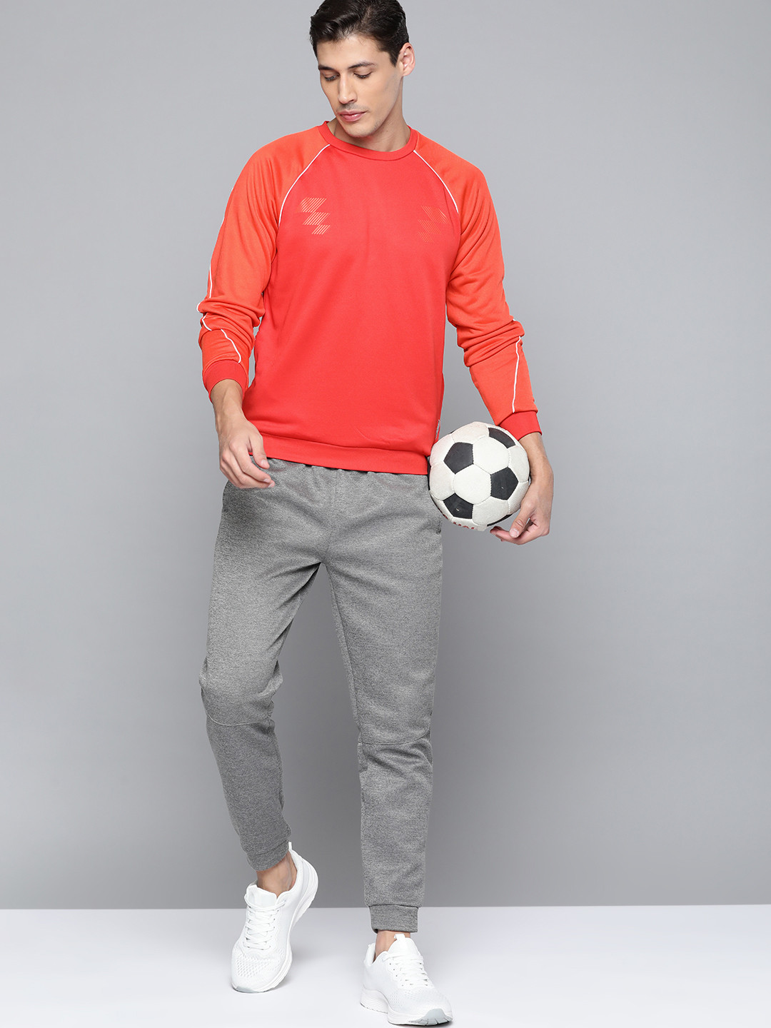 

HRX By Hrithik Roshan Football Men High Risk Red & Oxy Fire Rapid-Dry Sweatshirt