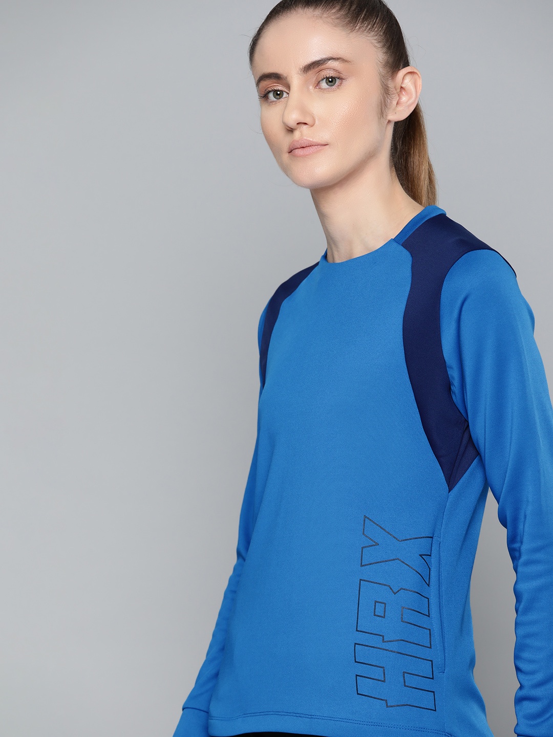 

HRX By Hrithik Roshan Lifestyle Women Sky Drive Rapid-Dry Colourblock Sweatshirts, Blue