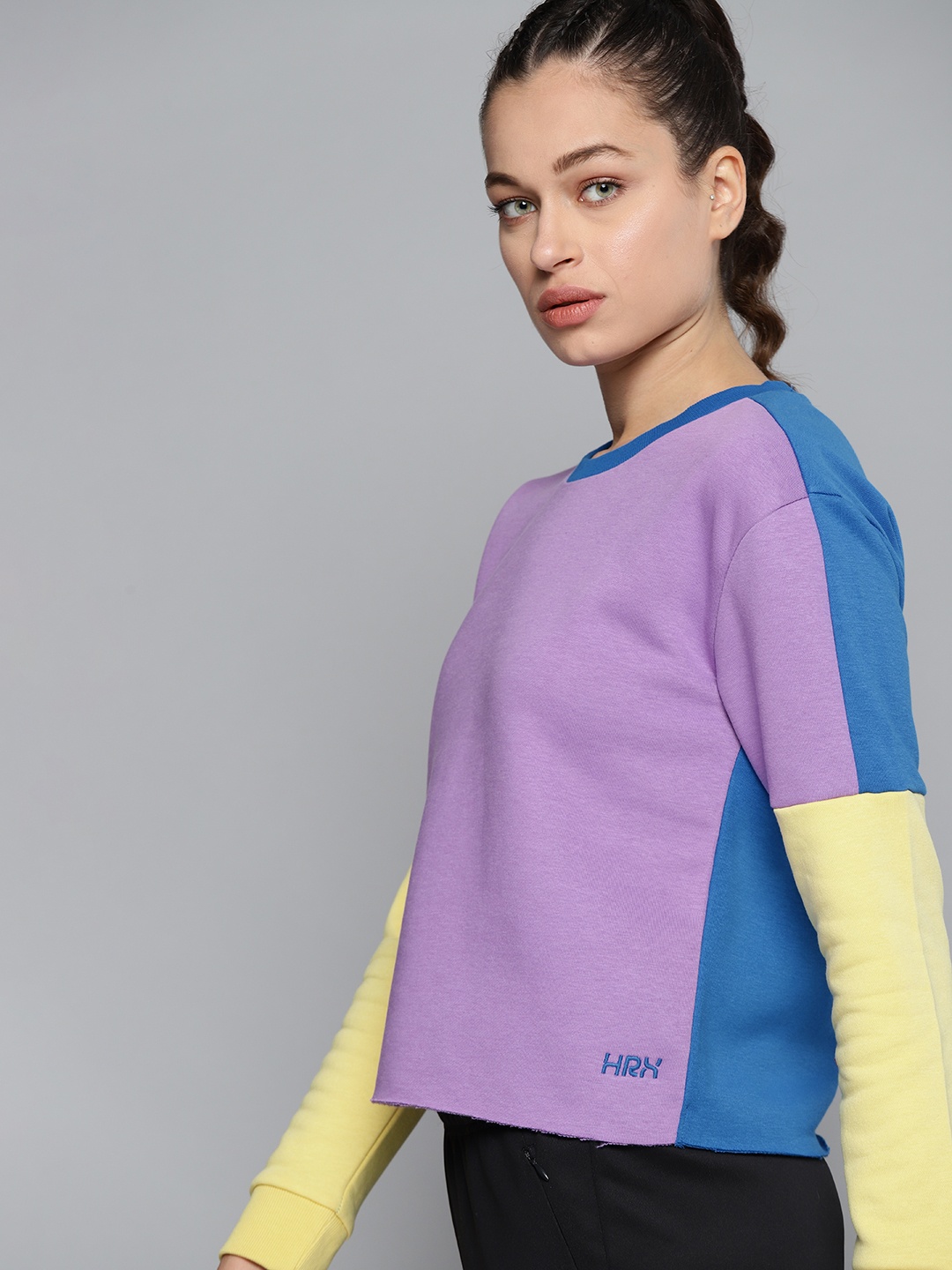 

HRX By Hrithik Roshan Lifestyle Women Magic Mauve & Blue Rapid-Dry Colourblock Sweatshirt, Purple