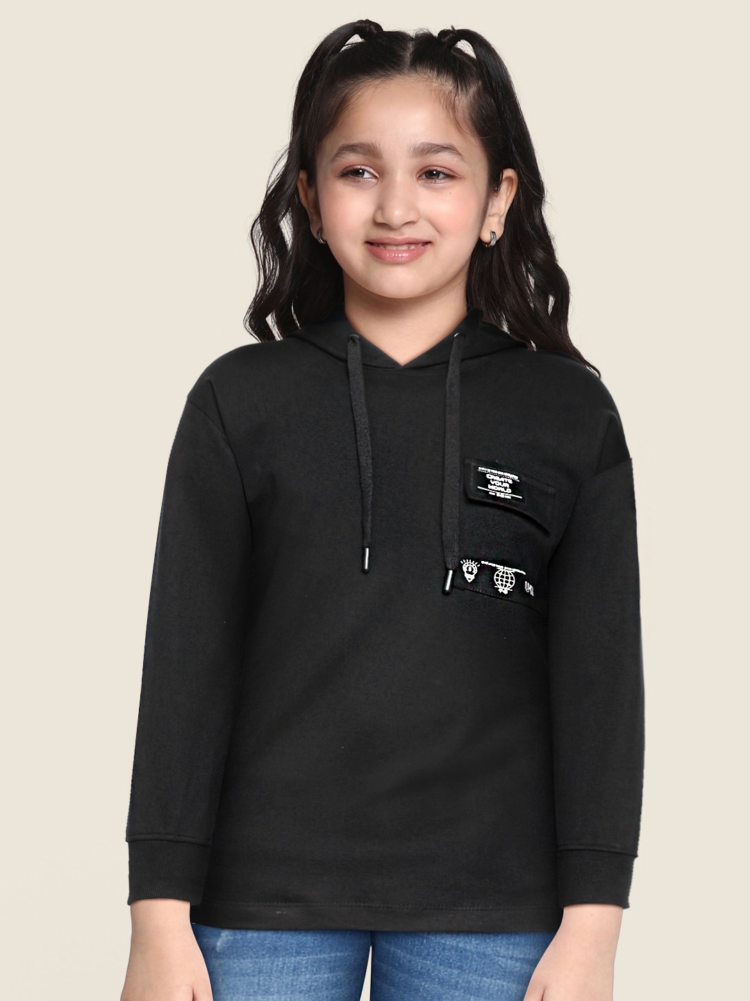 

HRX By Hrithik Roshan U-17 Lifestyle Girls Jet Black Rapid-Dry Solid Sweatshirts