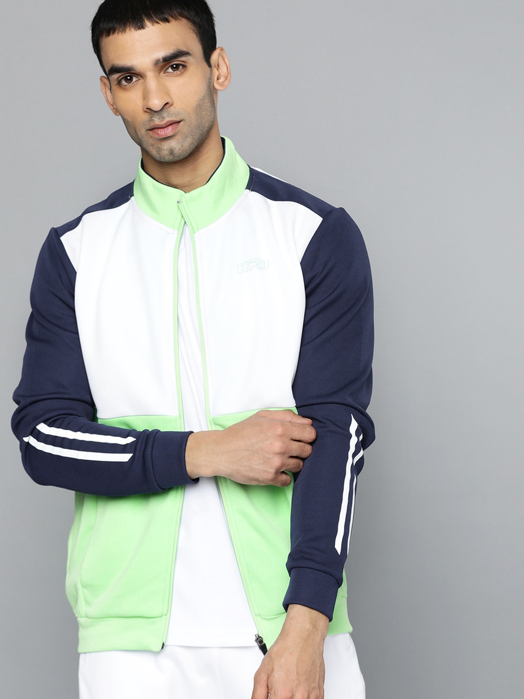 

HRX By Hrithik Roshan Lifestyle Men Neo Mint Rapid-Dry Colourblock Sweatshirts, White