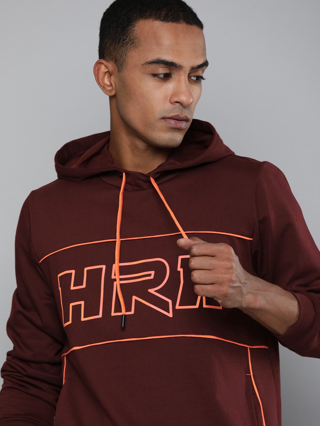

HRX By Hrithik Roshan Lifestyle Men Maroon Bio-Wash Brand Carrier Sweatshirts