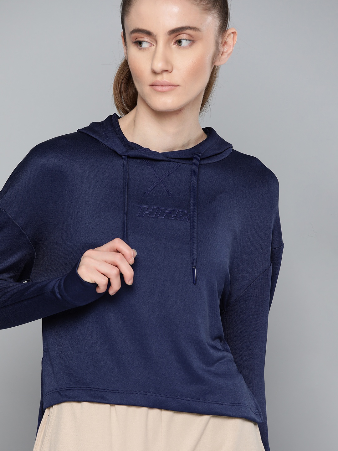 

HRX By Hrithik Roshan Lifestyle Women Medieval Blue Rapid-Dry Solid Sweatshirt, Navy blue