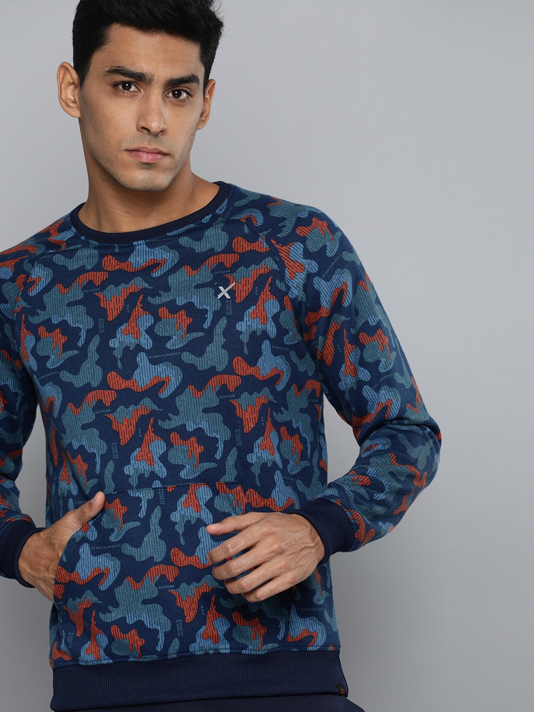 

HRX By Hrithik Roshan Men Blue & Orange Outdoor Designer Comment Packable AOP Sweatshirts