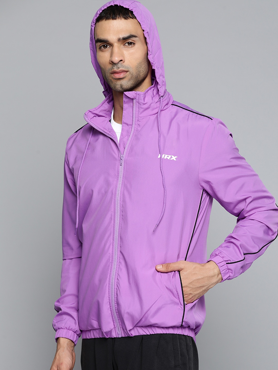 

HRX By Hrithik Roshan Lifestyle Men Magic Malive Rapid-Dry Solid Jacket, Purple