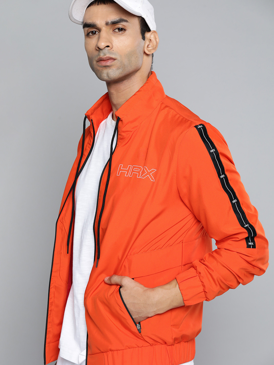 

HRX By Hrithik Roshan Lifestyle Men Oxy Fire Rapid-Dry Solid Jacket, Orange