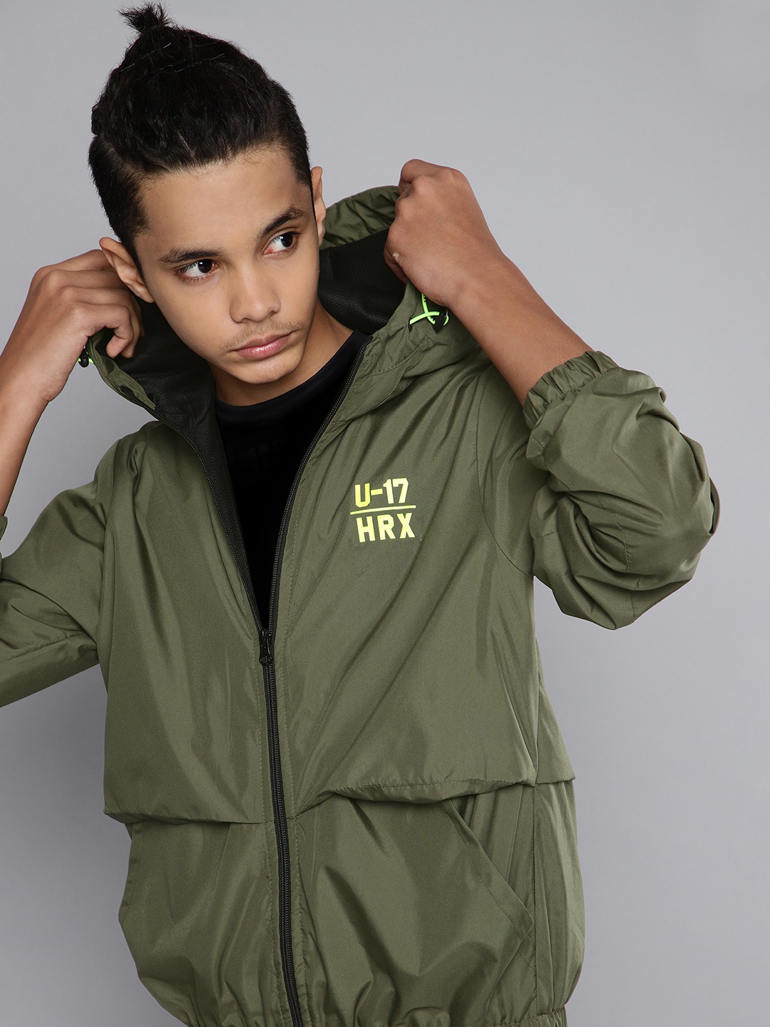

HRX by Hrithik Roshan U-17 Active Boys Kombu Green Rapid-Dry Solid Jackets, Olive