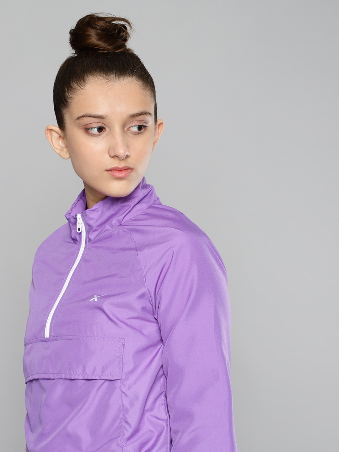 

HRX By Hrithik Roshan U-17 Lifestyle Girls Purpul Rapid-Dry Solid Jacket, Purple