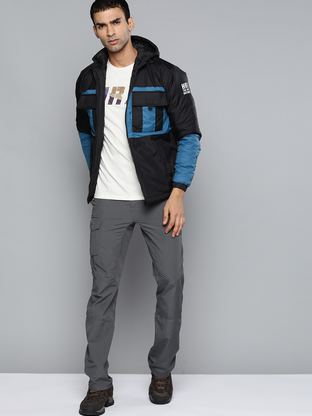 

HRX By Hrithik Roshan Outdoor Men Jet Black Rapid-Dry Colourblock Jackets