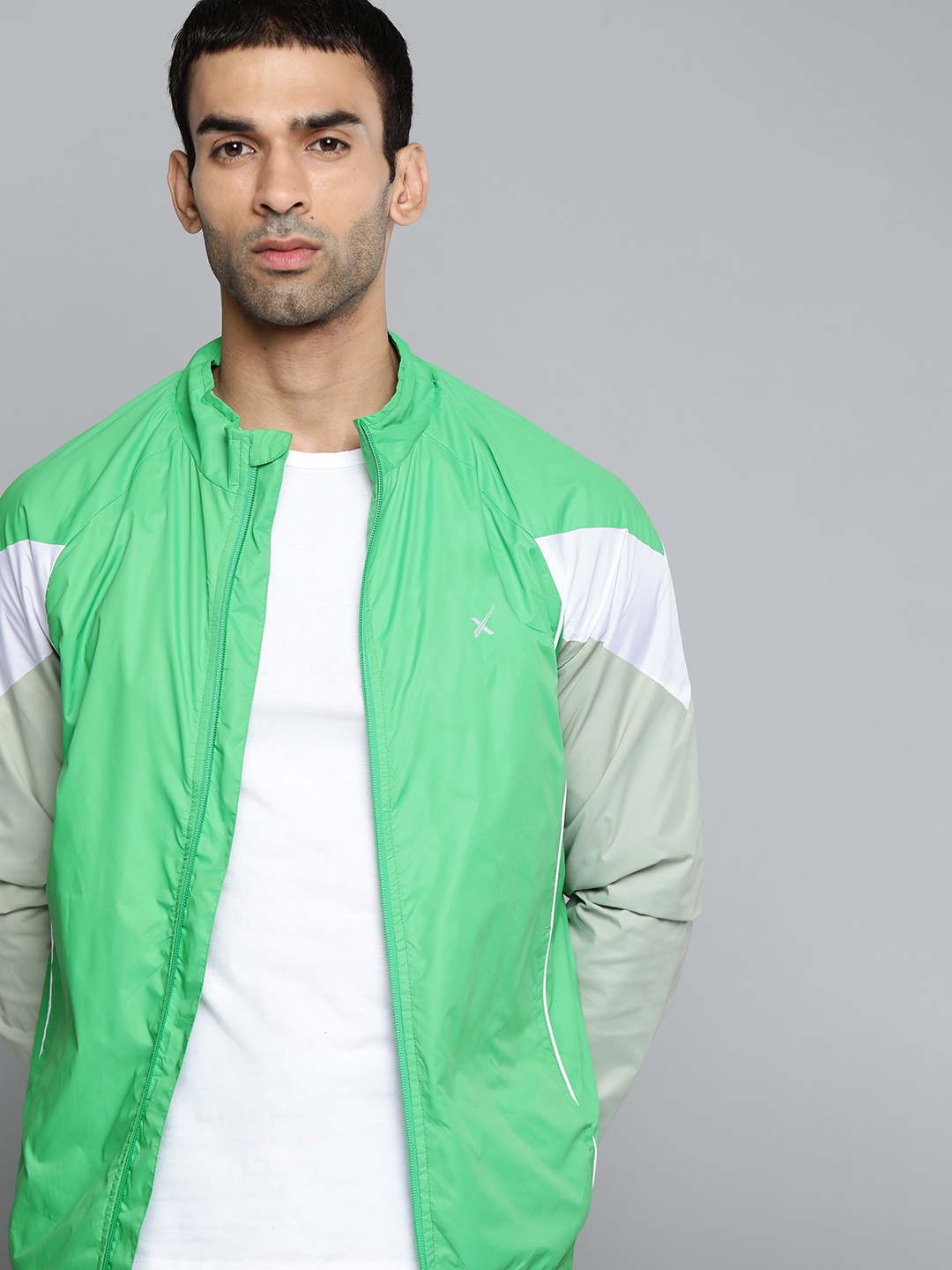 

HRX By Hrithik Roshan Lifestyle Men kally green Rapid-Dry Colourblock Jacket