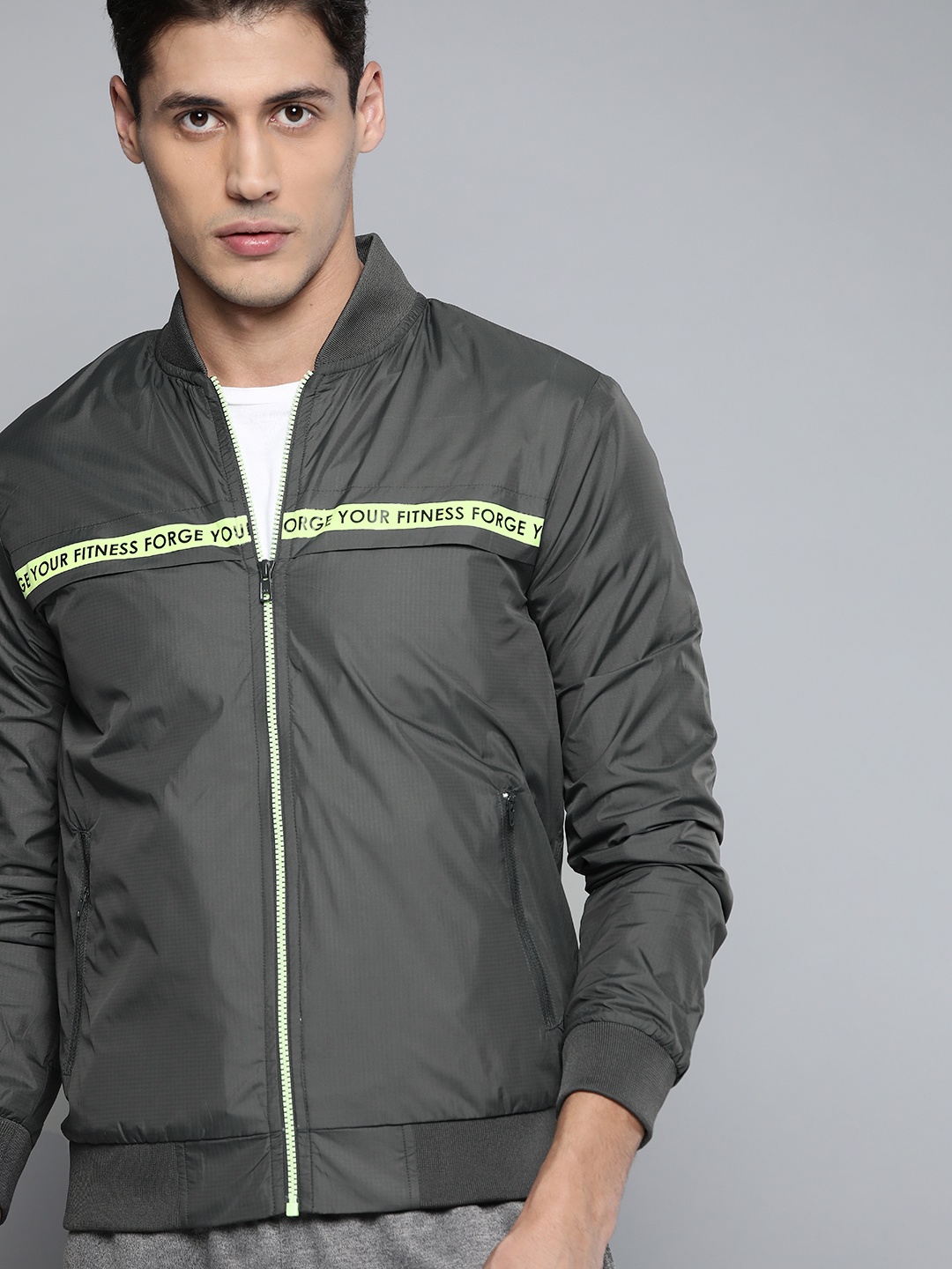 

HRX By Hrithik Roshan Training Men Lt.Grey Rapid-Dry Solid Jackets, Charcoal