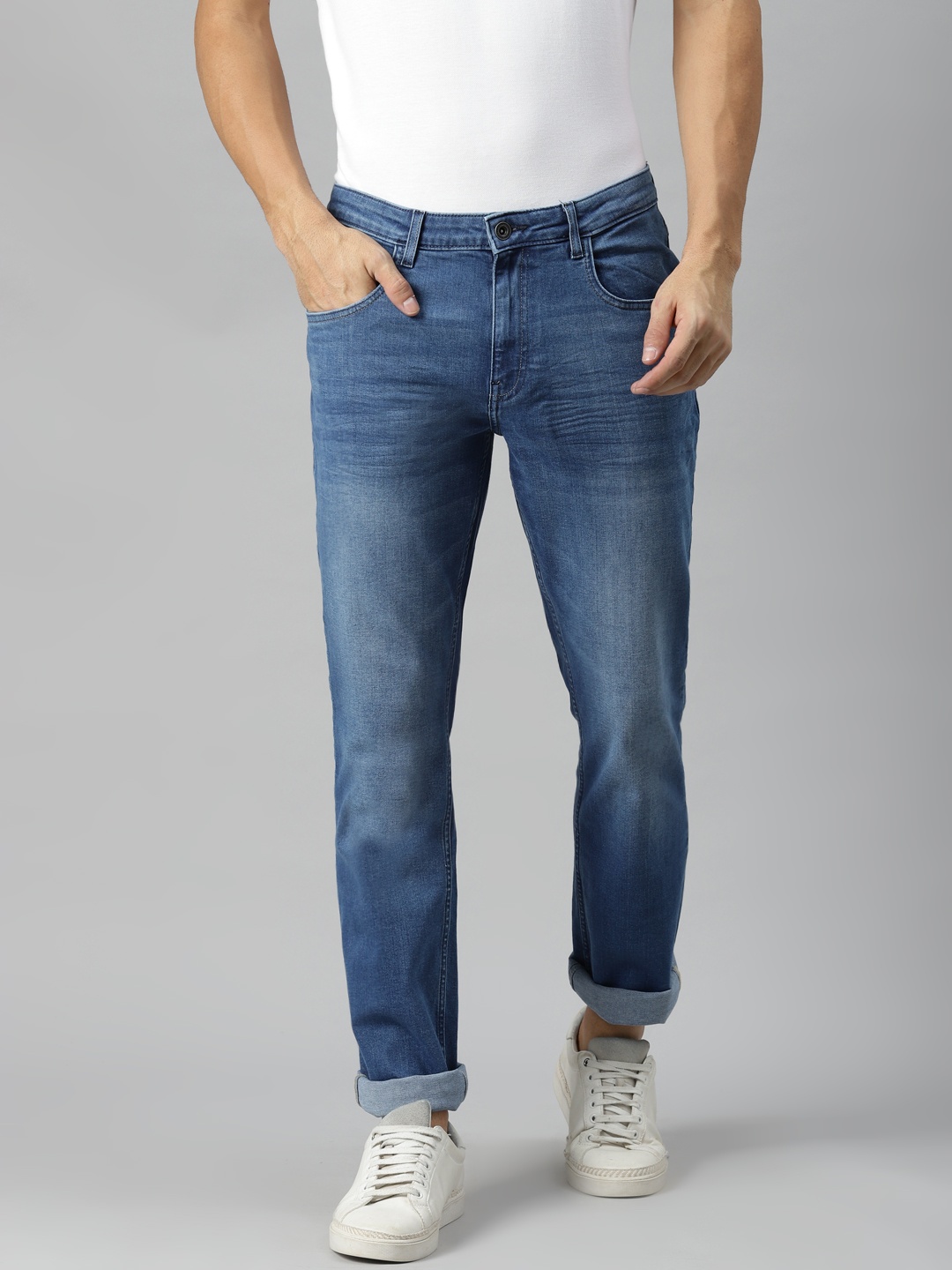 

VAN HEUSEN DENIM LABS Men Blue Beat Relaxed Beat Fit Low-Rise Light Fade Stretchable Jeans