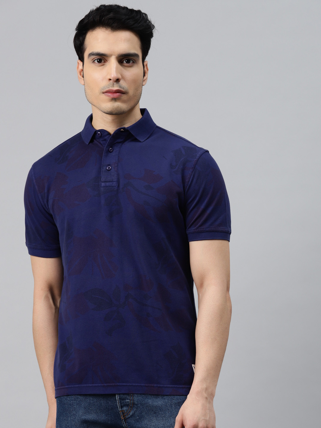 

VAN HEUSEN DENIM LABS Men Navy Blue Polo Collar T-shirt