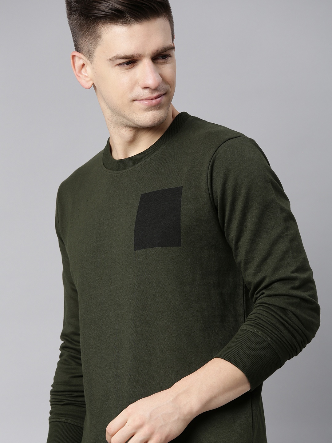 

HERE&NOW Men Olive Green Sweatshirt with Printed Detail