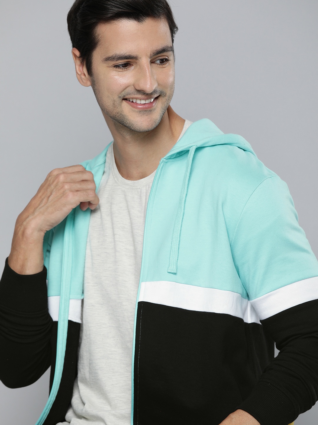 

HERE&NOW Men Blue, Black and White Hooded Sweatshirt
