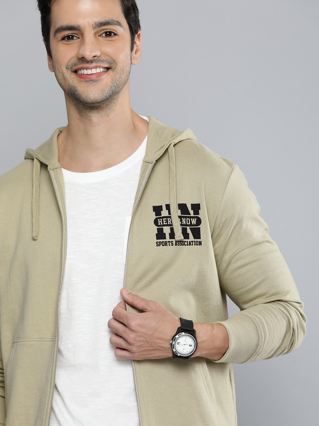 

HERE&NOW Men Beige Printed Hooded Front-Open Pure Cotton Sweatshirt