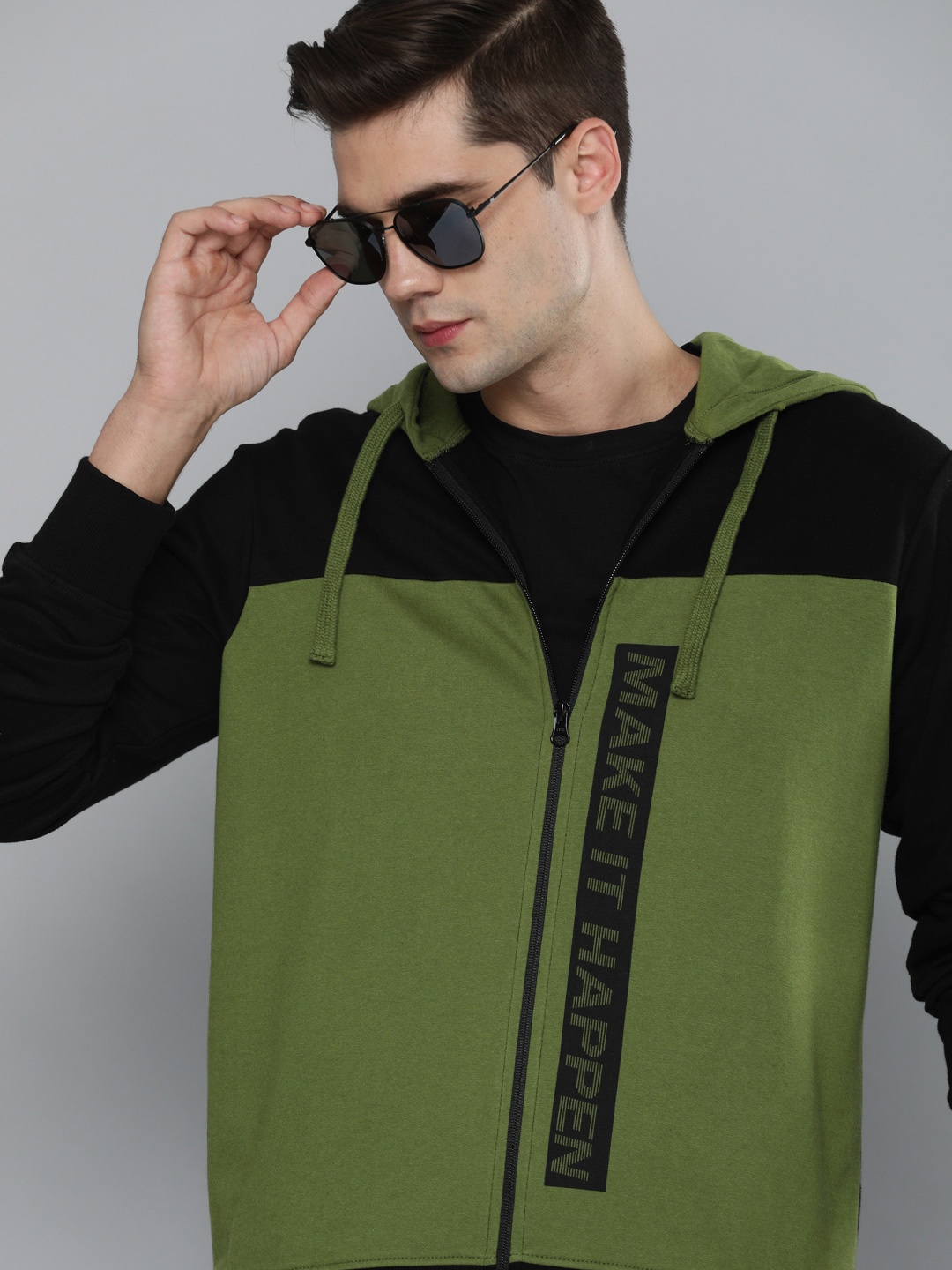 

HERE&NOW Men Olive Green & Black Colourblocked Print Detail Front-Open Hooded Sweatshirt