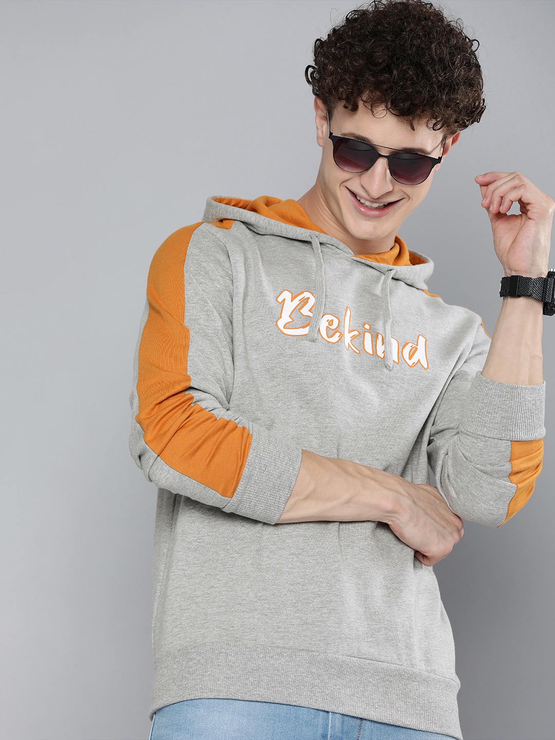 

HERE&NOW Men Grey Printed Colourblocked Hooded Sweatshirt