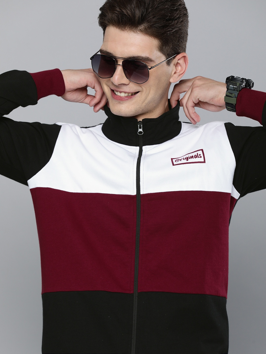 

HERE&NOW Men Black & Maroon Colourblocked Pure Cotton Front-Open Sweatshirt