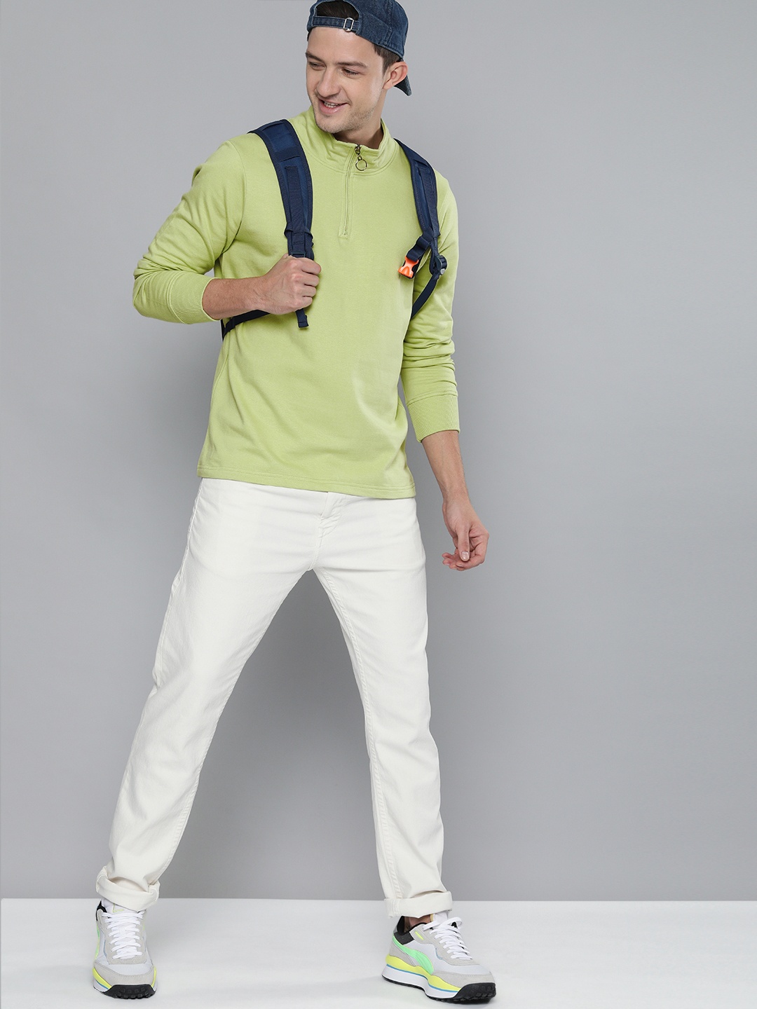 

HERE&NOW Men Olive Green Solid Sweatshirt