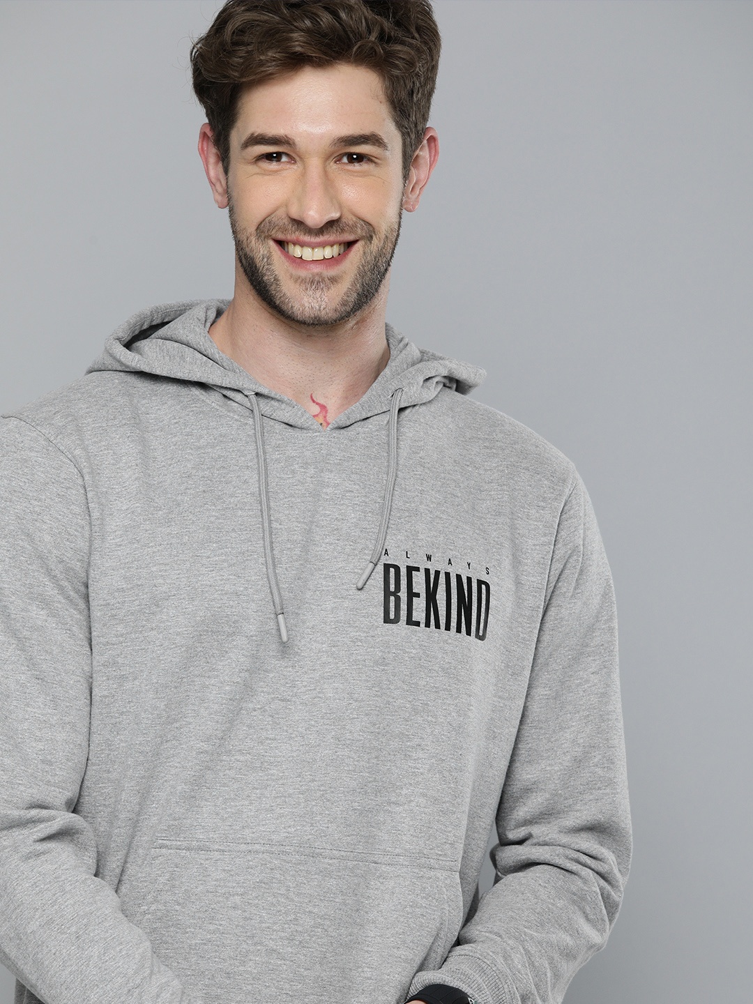 

HERE&NOW Men Grey Melange Hooded Sweatshirt with Printed Detail