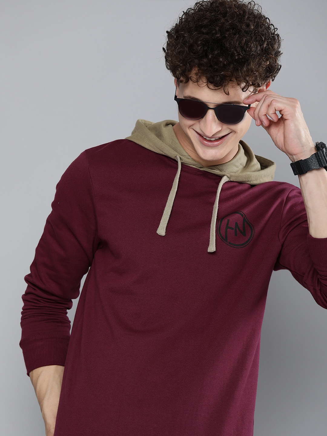 

HERE&NOW Men Purple & Brown Solid Hooded Sweatshirt