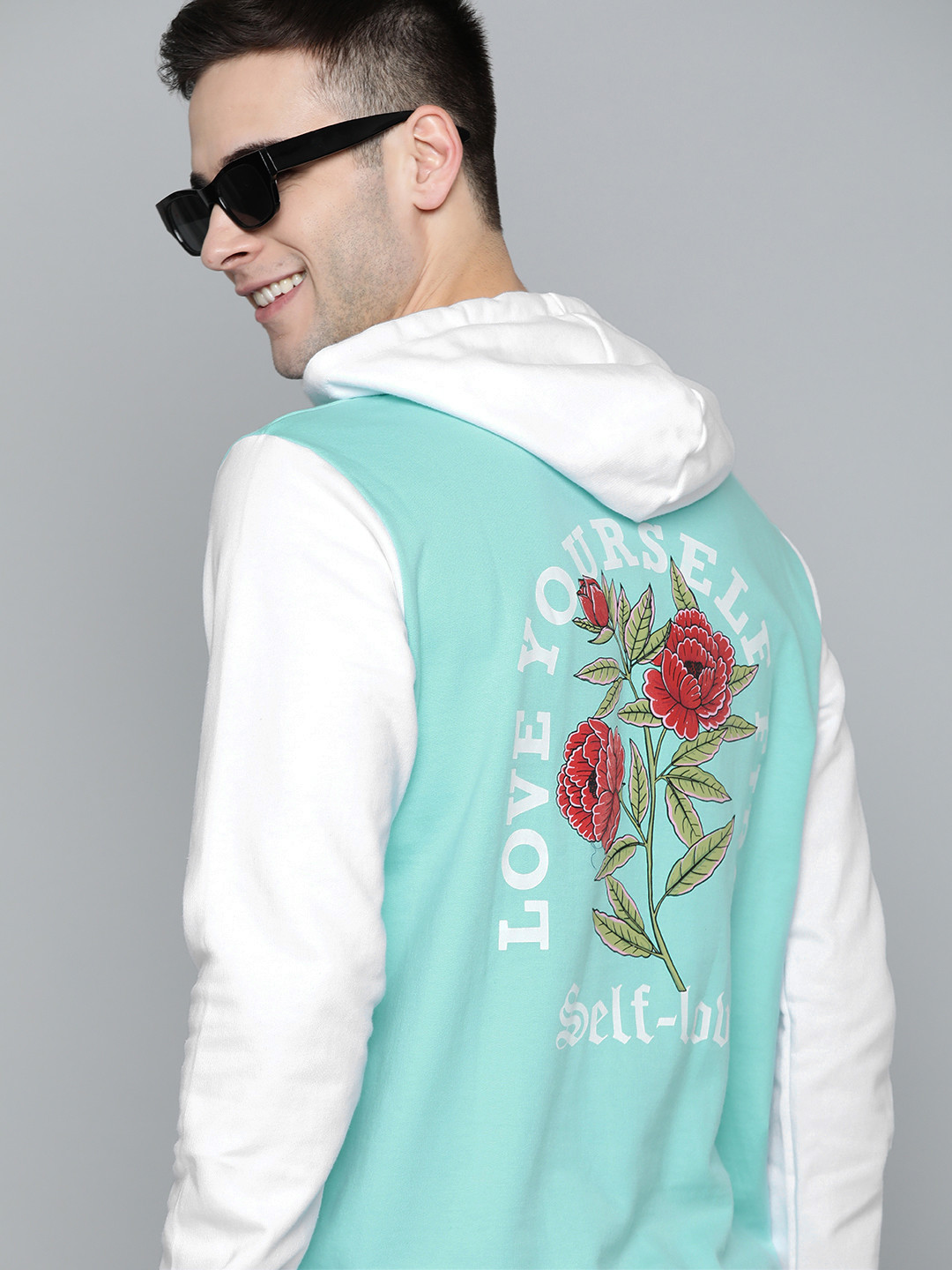 

HERE&NOW Men Turquoise Blue & White Pure Cotton Hooded Sweatshirt