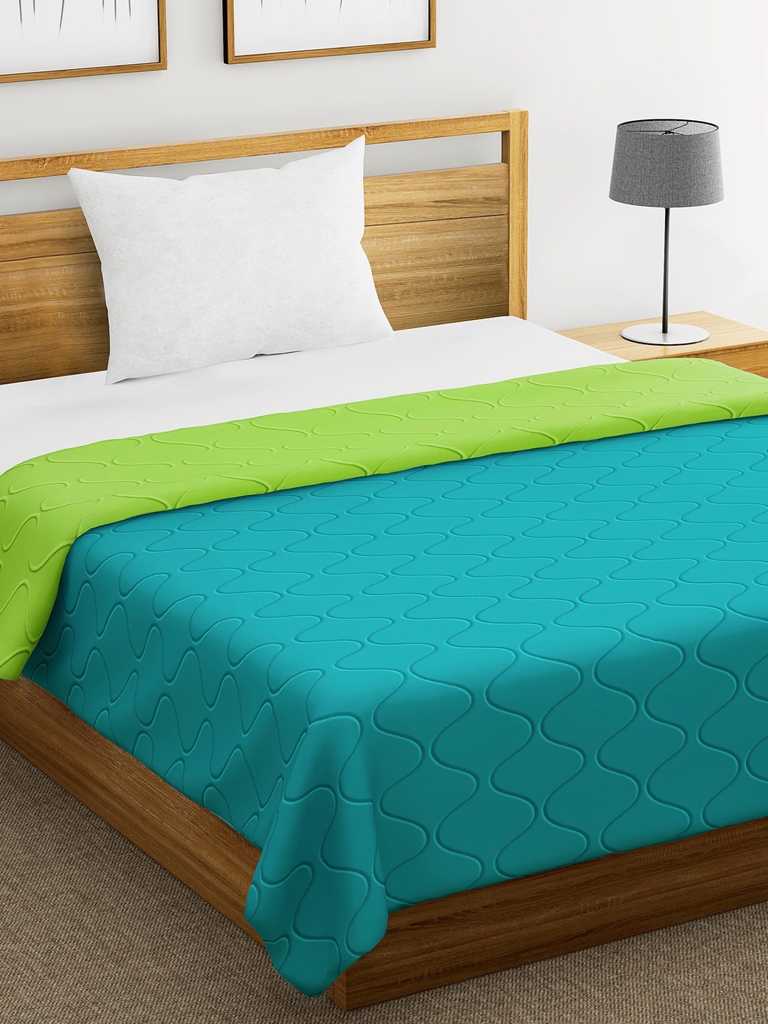

Divine Casa Green & Turquoise Blue Solid Heavy Winter 150 GSM Single Bed Comforter
