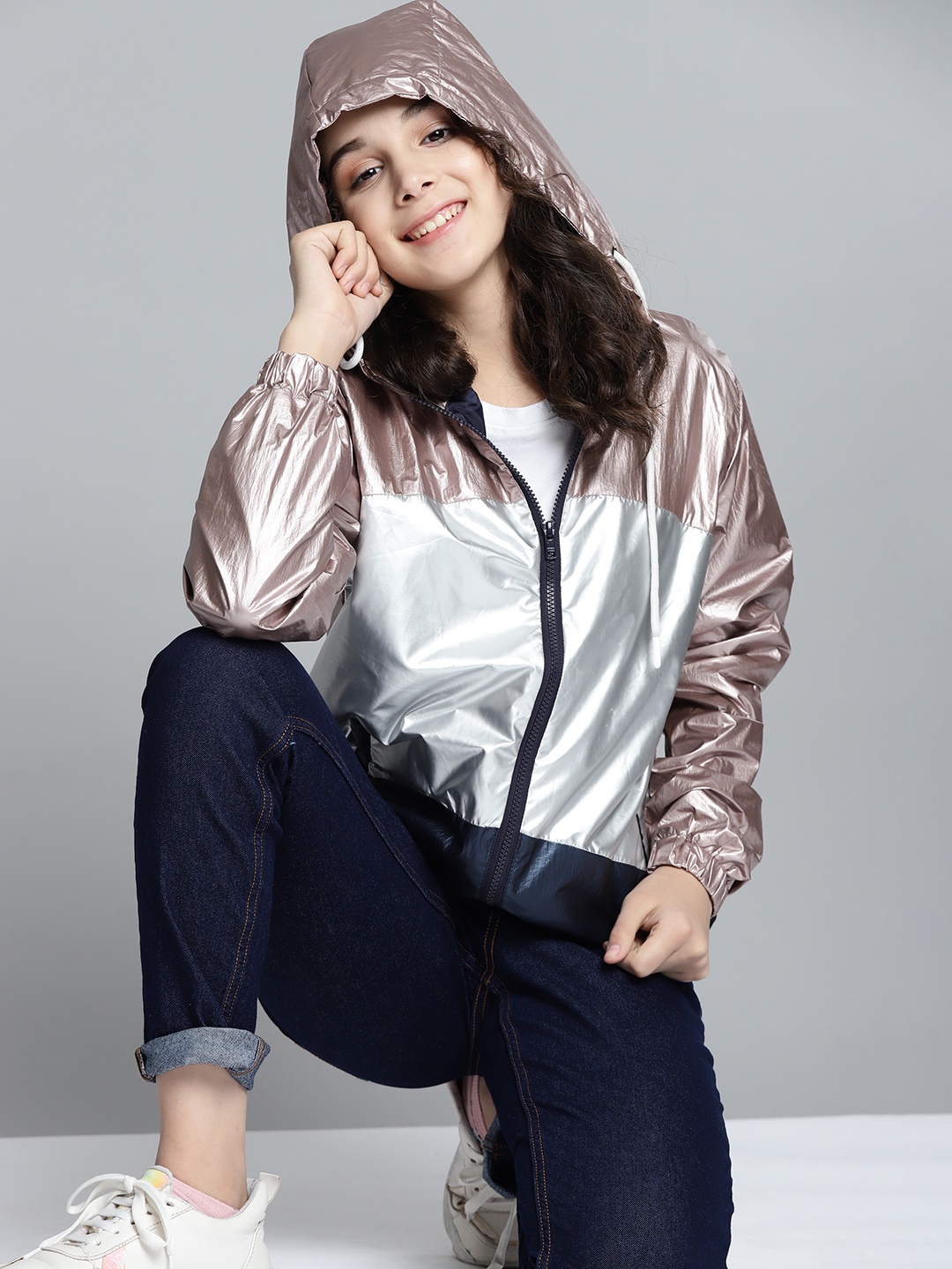 

YK Girls Rose & Silver-Toned Colourblocked Bomber Jacket