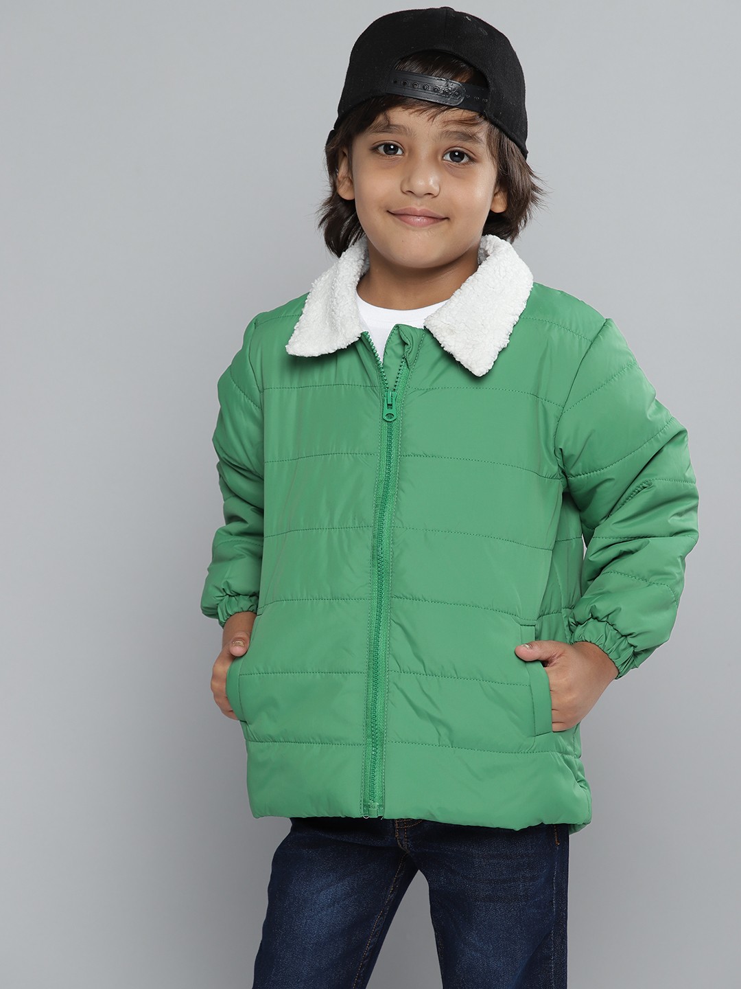 

YK Boys Green Solid Padded Jacket
