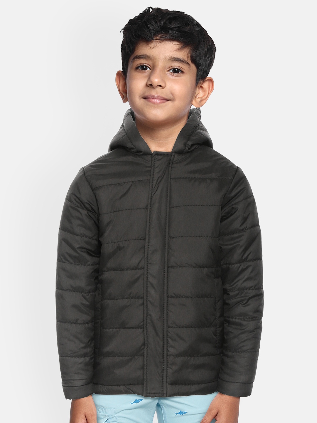

YK Boys Black Solid Hooded Padded Jacket
