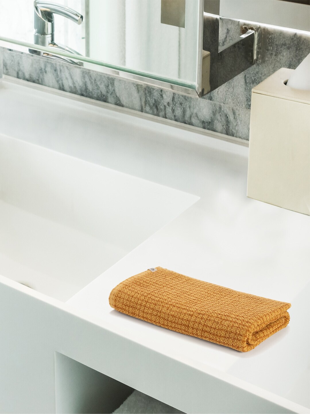 

Himeya Mustard Yellow Checked 500 GSM Cotton Sustainable Bath Towels