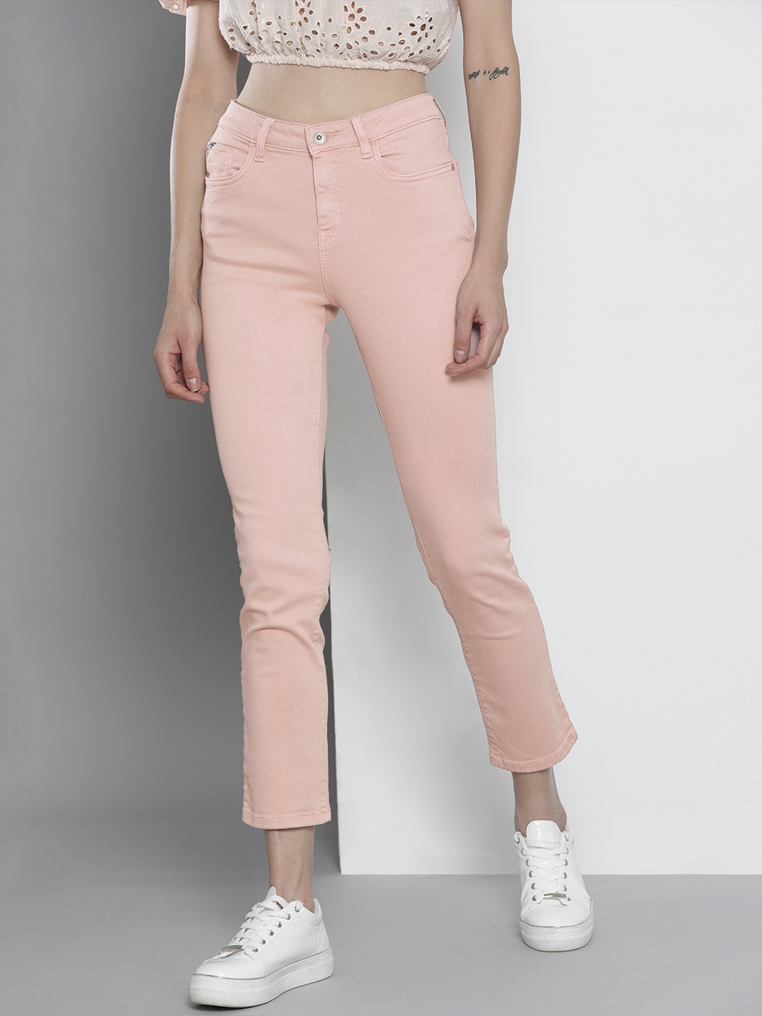 

Nautica Women Pink Straight Fit Stretchable Jeans