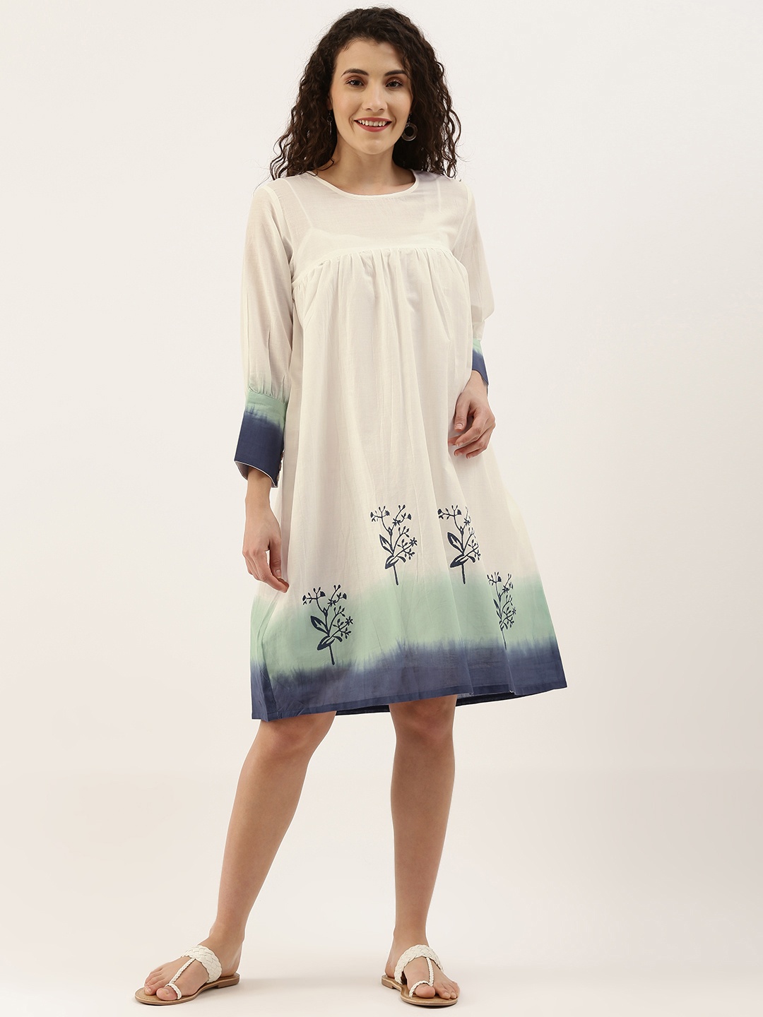 

Saanjh White and Blue Ethnic Motifs Block Printed Pure Cotton Flared Anarkali Kurta
