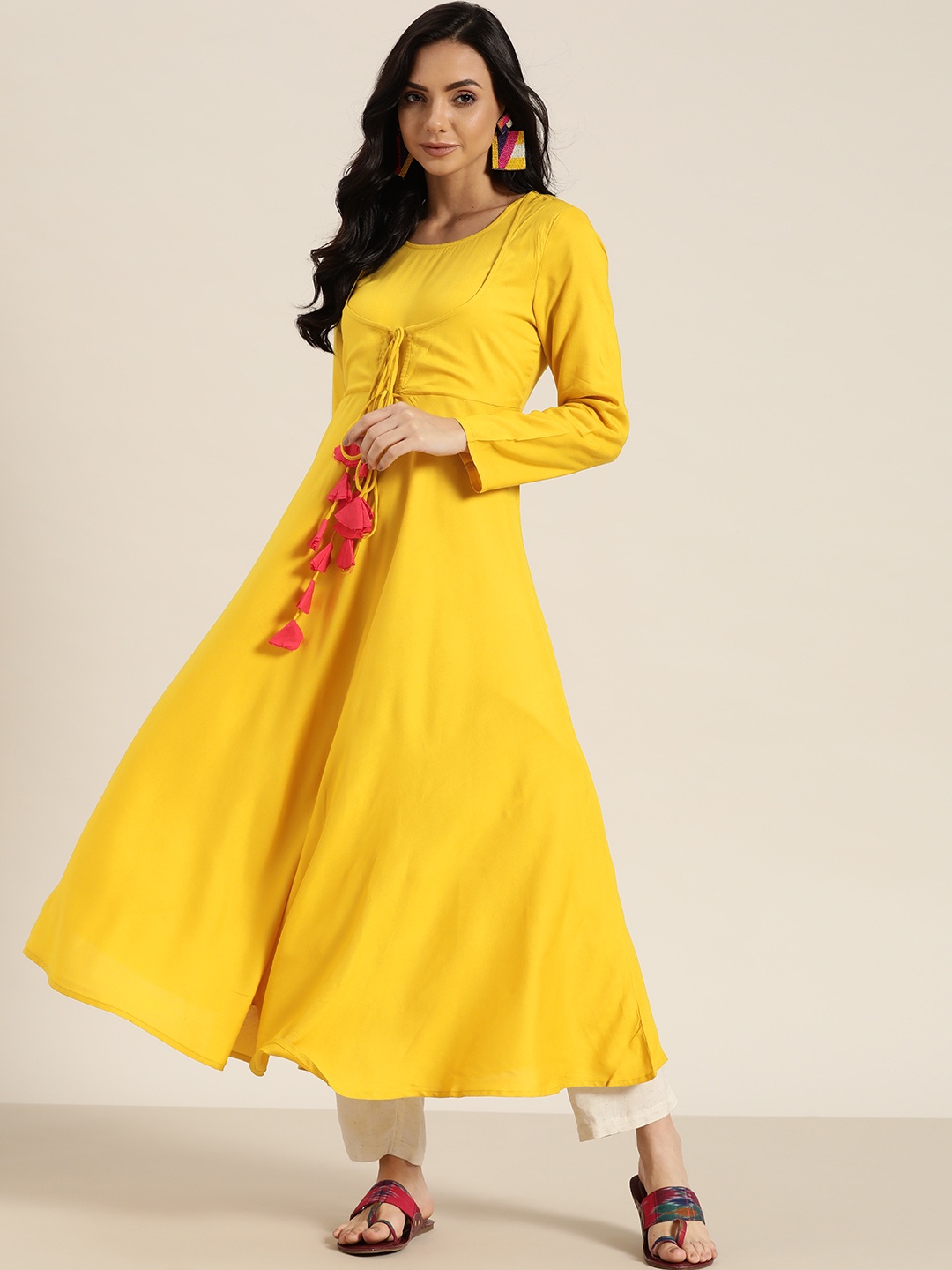 

Sangria Women Mustard Yellow Pure Cotton Solid Kurta With Tie-Up Detail