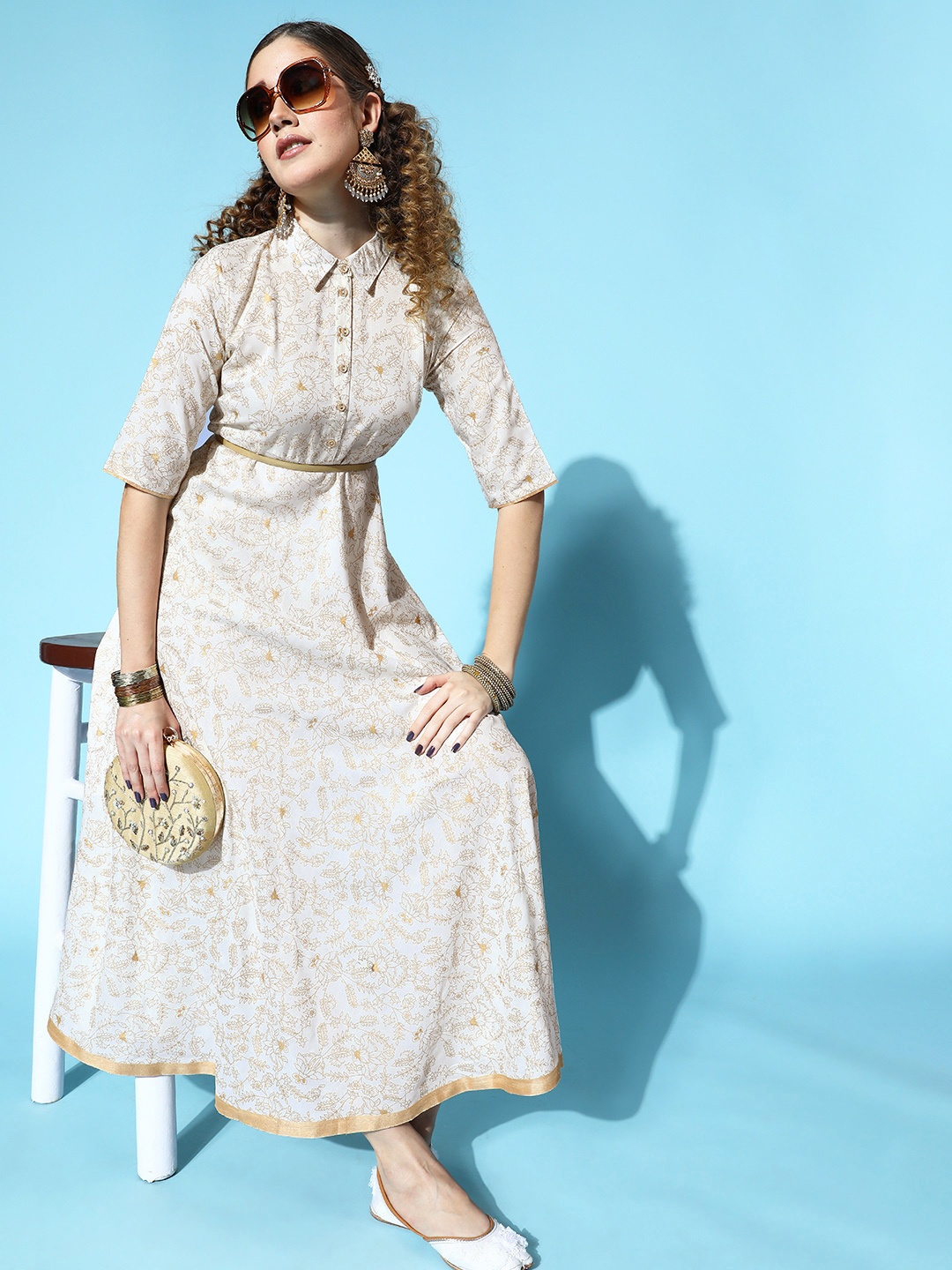 

Sangria Classic Off-White Ethnic Motifs Gown for Days