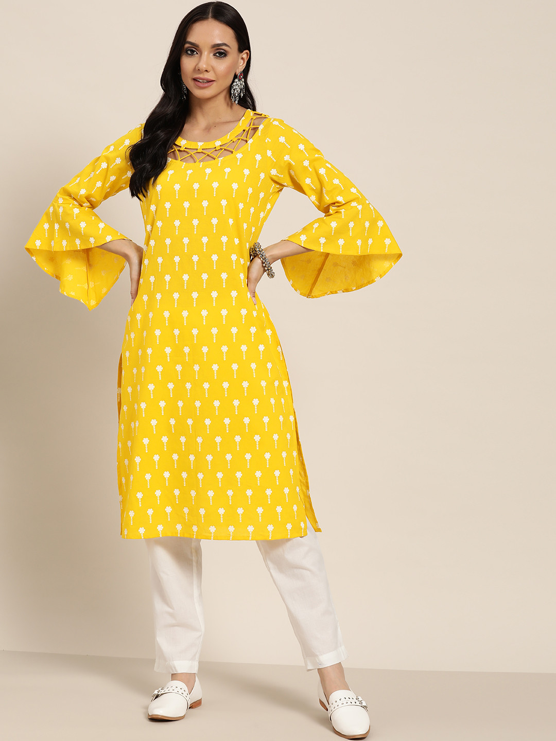 

Sangria Women Mustard Yellow & Off White Pure Cotton Printed Bell Sleeves Kurta